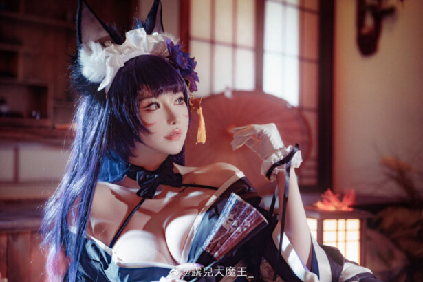 cosplay azure musashi with big and white breasts 4